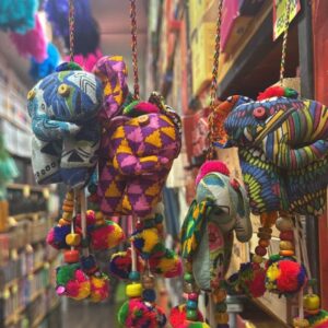 Tira Elefantes y Figuras Cortas